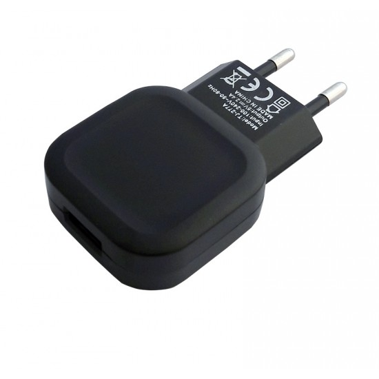  UNIVERSALL WALL CHARGER USB 2,4A